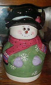 Adorable snowman cookie jar with bird on hat