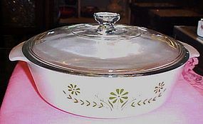 GlasBake green daisy 2.5 qt covered casserole