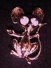Vintage googly eye mouse pin gold tone