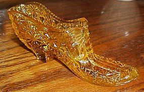 Vintage Fenton slipper shoe topaz daisy and button