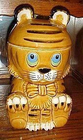 Vintage Japan  ceramic tiger kitty cookie jar