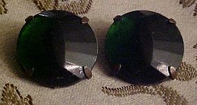 Vintage emerad green faceted clip back copper earrings