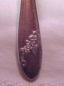 Oneida Community Queen Bess oval soup spoon