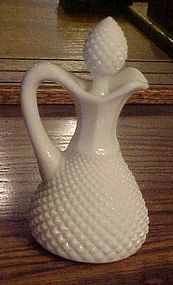 Vintage Westmoreland milk glass English Hobnail cruet