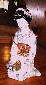 Large Gorgeous Japanese Geisha kneeling figurine 9"