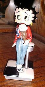 Betty Boop Campus Cutie figurine Danbury Mint MIB