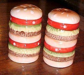 Triple decker hamburger salt and pepper shakers