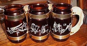 Vintage Siesta ware brown glass barrel mugs western themed