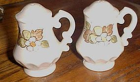 Metlox Pottery Fruit basket salt and pepper shakers