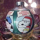 Hallmark 1993 ball ornament Peanuts gang Merry Christmas all languages