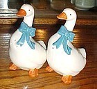B&D white goose blue ribbon or Aunt Rhody  geese figural shakers