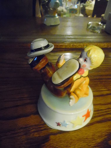 Schmid musical rotating clown figurine