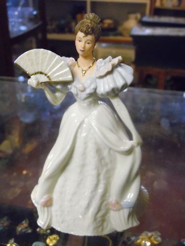 Lenox Beauty of the ball porcelain lady figurine