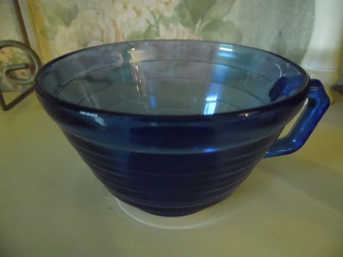Hazel Atlas Moderntone cobalt Ritz blue cup