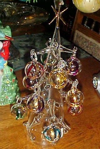 Hand blown Christmas tree with ornaments just like Soffiera Parise