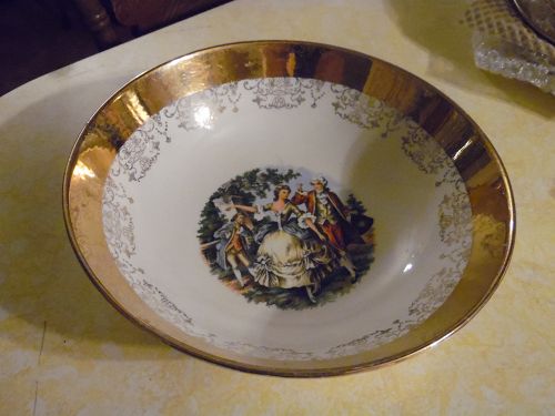 Sabin Crest O Gold 9" round vegetable serving bowl,  rare one