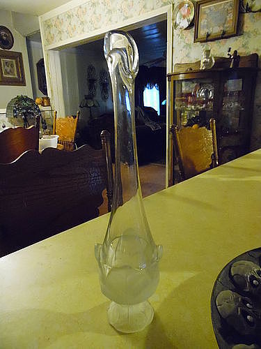 Viking glass clear bud vase frosted cabbage leafs 13.25"