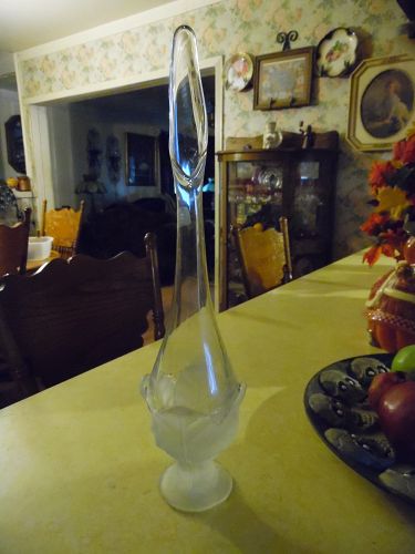 Viking clear vase with frosted cabbage leaves