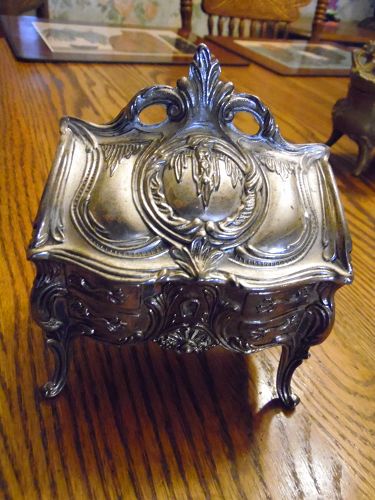 Large ornate silver plated trinket box velvet lined