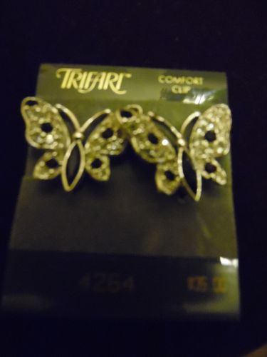 Trifari rhinestone butterfly comfort clip earrings never worn