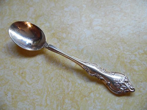 International deep silver ORLEANS pattern oval place soup spoon