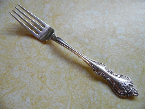 International deep silver ORLEANS pattern dinner fork