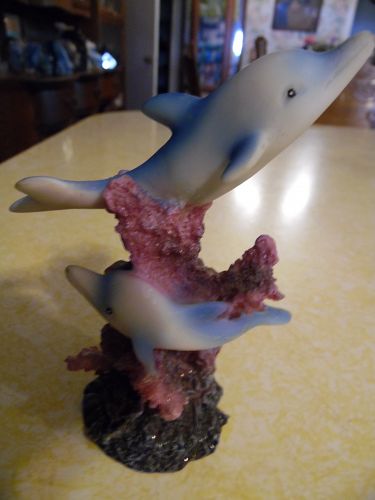 Resin double dolphin reef figurine