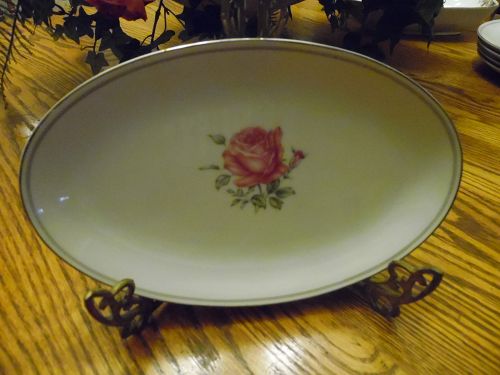 Fine China of Japan IMPERIAL ROSE oval relish / gravy liner