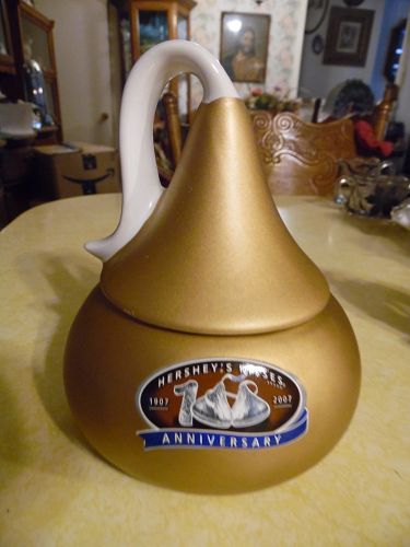 Hershey's Kisses 100th anniversary golden kiss candy dish 1907-2007