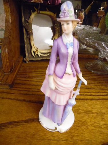 Gorham Victorian Ladies figurine Emma Gift World of Gorham Maruri