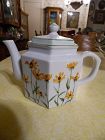Toscany Collection black eyed susan's teapot