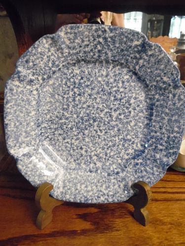 N S Gustin Los Angeles Pottery Blue Stippled 8 1/2" salad plate