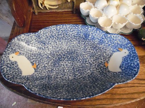 N S Gustin Los Angeles Blue stipple white duck bread tray  dish
