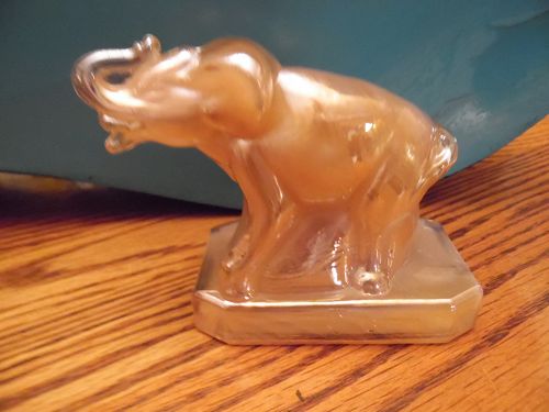 Boyds glass Zack elephant #6 hollow bottom paperweight carnival color
