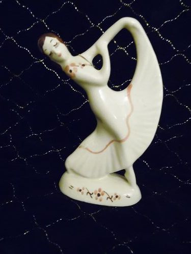 Pottery Deco  Dancing Lady figurine 40's -1950's