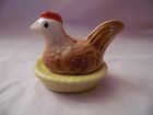 Adorable vintage glazed pottery hen on nest salt pepper shakers