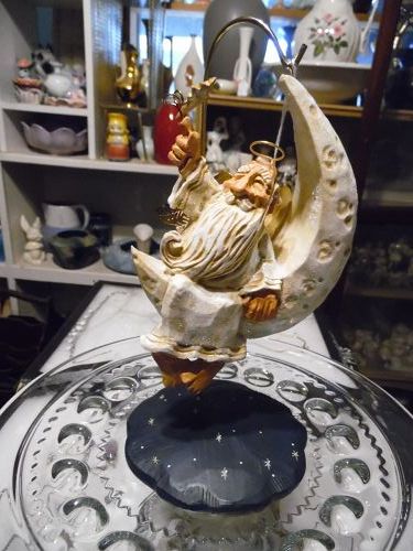 David Frykman "All That Glitters Too" Santa Angel Half Moon Figurine