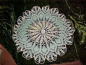 Large pineapple pattern crochet doily