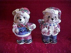 Christmas bears salt and pepper shakers