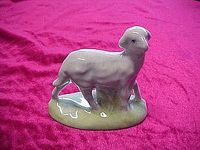 Sheep figurine from Nativity/creche, Atlantic mold