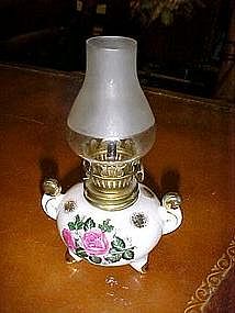 Vintage mini lamp with rose decoration, three legs
