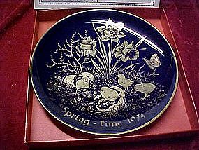 Spring time 1974 cobalt collector plate by Lindner