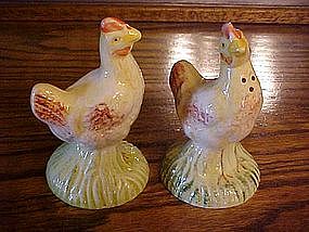 Hen salt and pepper shakers from Portugal