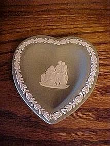 Wedgewood  green jasper ware heart dish, laurel border