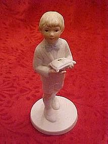 Frances hook figurine, The ring bearer