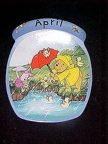 Winnie the Pooh the whole year through, April plate