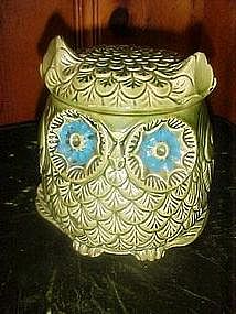 Retro 70's green owl cookie jar with blue eyes