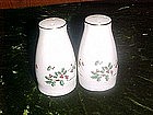 Holly and berries, porcelain salt and pepper shakers
