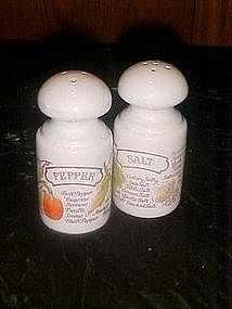 Avon spices, ceramic salt and pepper shaker set