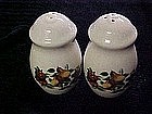 Stoneware shakers with fruit harvest design